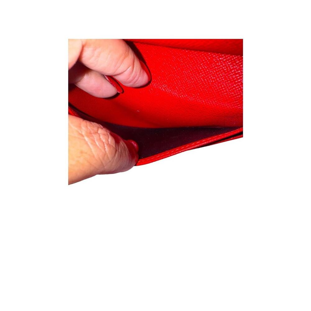 Louis Vuitton Castilian Red Epi Porte Monnaie Billets Viennois Wallet - Picture 13 of 16